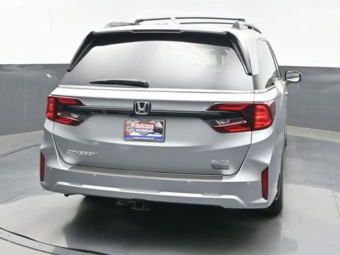 New 2026 Honda Odyssey Elite image 5