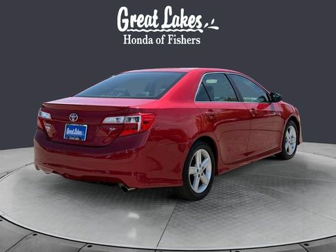 Used 2013 Toyota Camry SE FWD image 5