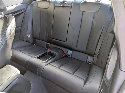 Used 2025 BMW 230i Coupe w/ Premium Package RWD image 20