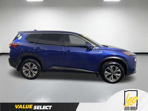 Used 2021 Nissan Rogue SV AWD/4WD image 7
