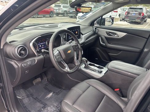 Used 2023 Chevrolet Blazer LT w/ Sound & Technology Package image 17
