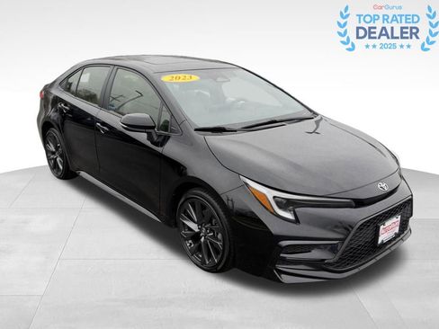 Certified 2023 Toyota Corolla SE w/ SE Premium Package FWD image 1