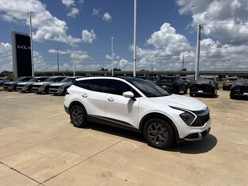 Certified 2024 Kia Sportage SX FWD image 12