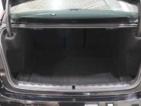 Used 2025 BMW 330i xDrive Sedan AWD/4WD image 37