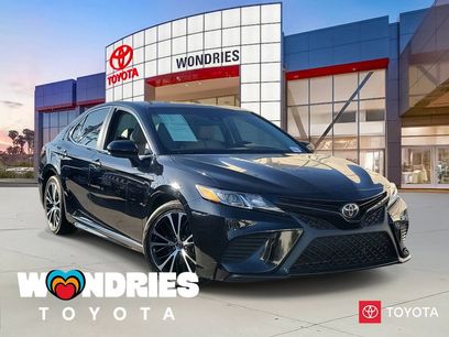 Used 2018 Toyota Camry SE w/ Protection Package (Q2)