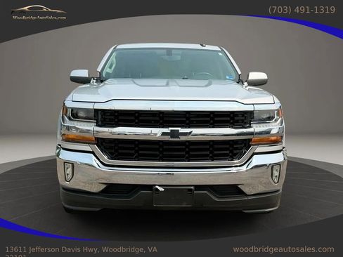 Used 2018 Chevrolet Silverado 1500 LT w/ All Star Edition RWD image 2