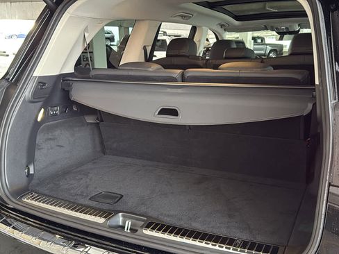 New 2026 Mercedes-Benz GLS 450 4MATIC image 33
