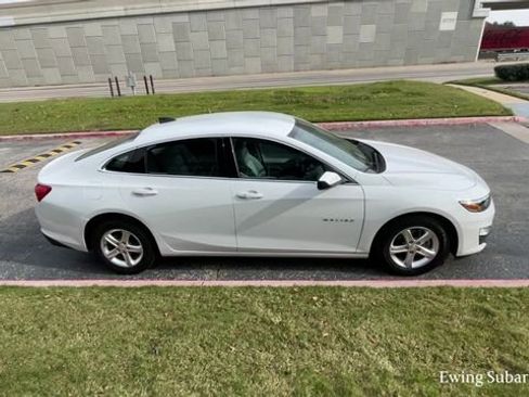Used 2021 Chevrolet Malibu LS image 7