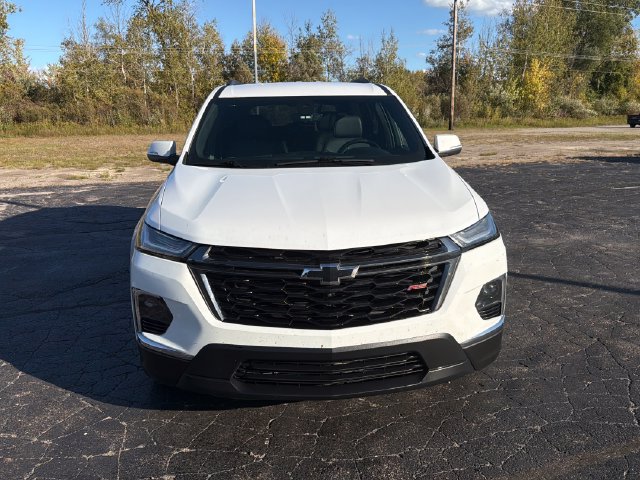 Used 2022 Chevrolet Traverse RS w/ LPO, Floor Liner Package FWD image 11