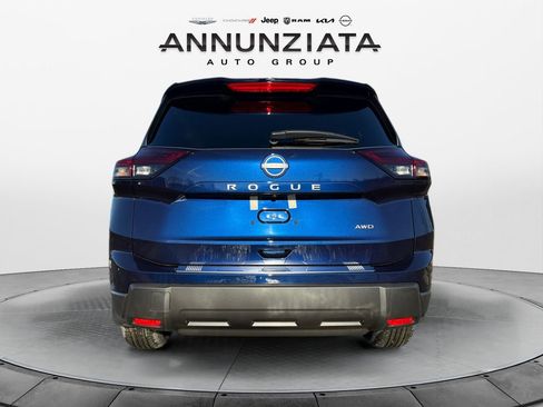 New 2026 Nissan Rogue SV w/ Cold Weather Package image 4