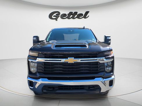 Used 2024 Chevrolet Silverado 2500 LT image 9