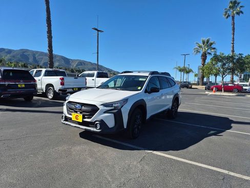 Used 2023 Subaru Outback Onyx Edition w/ Popular Package #2 image 3