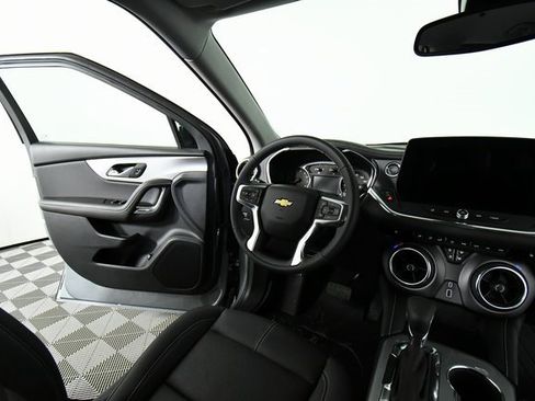 New 2026 Chevrolet Blazer LT w/ Midnight/Sport Edition image 19