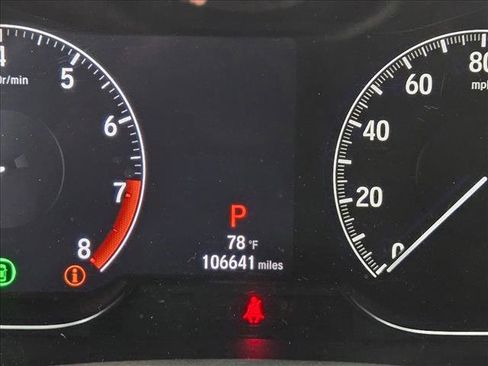 Used 2019 Honda Accord Touring image 10