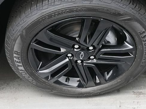Used 2025 Chevrolet Trax ACTIV w/ Driver Confidence Package FWD image 30