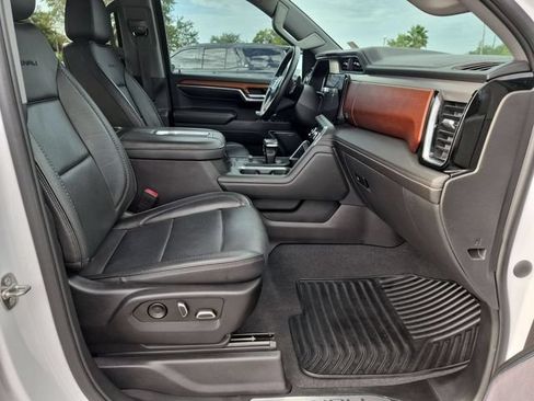 Certified 2022 GMC Sierra 1500 Denali AWD/4WD image 26