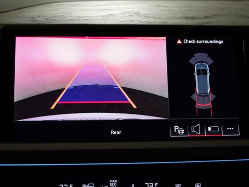 Certified 2024 Audi Q4 e-tron Premium Plus w/ Premium Plus image 16