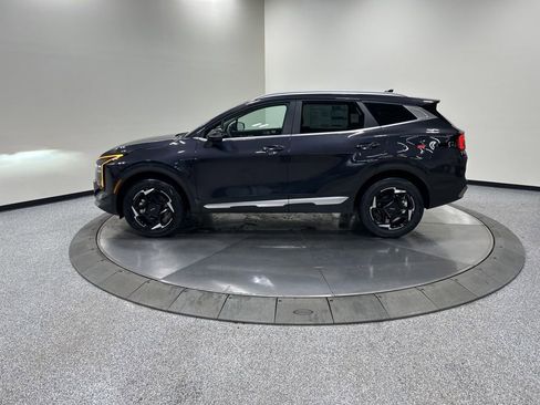 New 2026 Kia Sportage EX AWD/4WD image 9