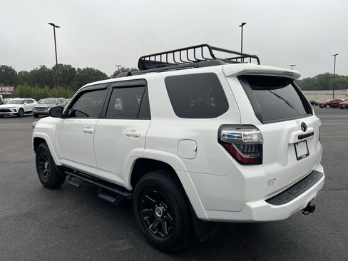 Used 2022 Toyota 4Runner Trail Special Edition image 5
