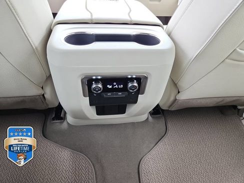 New 2026 GMC Yukon Denali RWD image 13