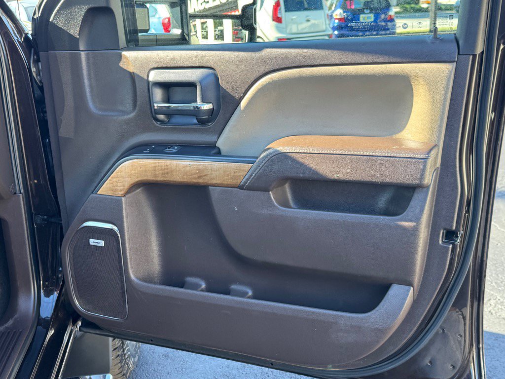 Used 2018 Chevrolet Silverado 2500 LTZ w/ LTZ Plus Package AWD/4WD image 21