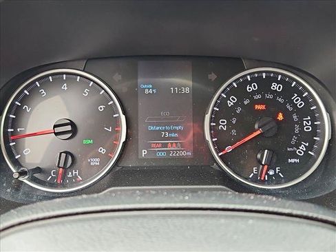 Used 2019 Toyota RAV4 XLE w/ Convenience Package FWD image 14