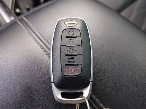 Used 2023 Nissan Pathfinder Platinum w/ Lighting Package (N93) AWD/4WD image 30