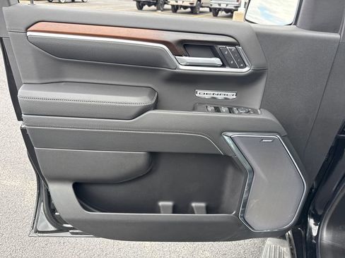 New 2026 GMC Sierra 1500 Denali AWD/4WD image 16