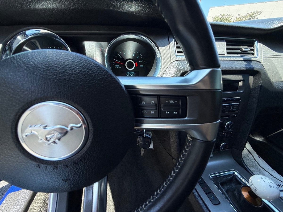 Used 2014 Ford Mustang GT w/ Equipment Group 301A RWD image 21