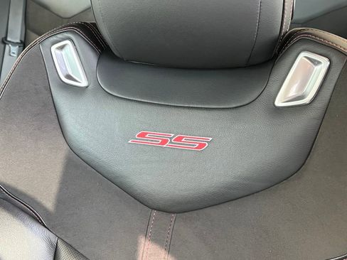 Used 2016 Chevrolet SS image 11