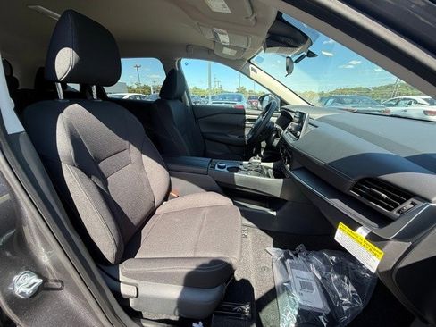 New 2026 Nissan Rogue S image 16