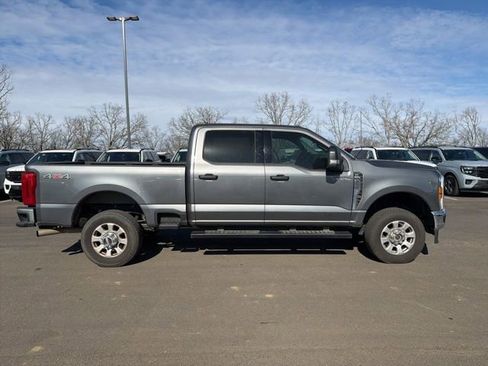 Used 2024 Ford F350 XLT image 5