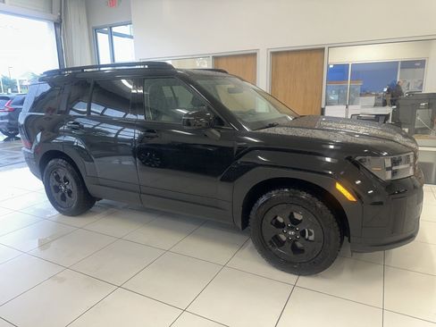 Used 2025 Hyundai Santa Fe XRT AWD/4WD image 2