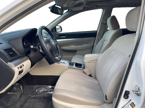 Used 2014 Subaru Outback 2.5i Premium w/ Moonroof Package & Eyesight image 20