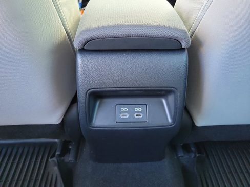 Used 2023 Toyota Corolla LE image 15