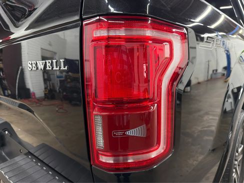 Used 2015 Ford F150 Lariat RWD image 43