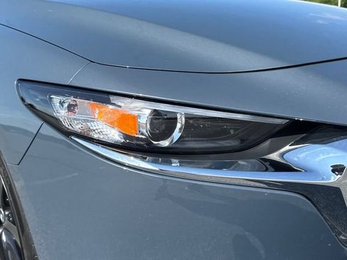 Used 2024 MAZDA MAZDA3 s AWD/4WD image 12
