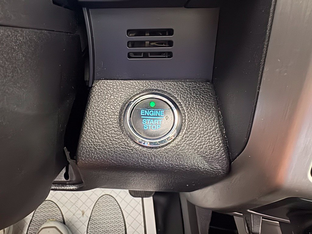 Used 2018 Ford F150 Platinum w/ Equipment Group 701A Luxury AWD/4WD image 40