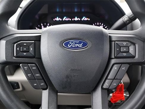 Used 2022 Ford F250 XL w/ STX Appearance Package image 18