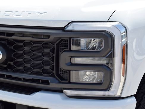 Used 2025 Ford F250 XL w/ STX Appearance Package AWD/4WD image 25