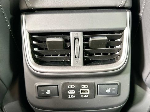 Certified 2025 Subaru Outback Limited w/ Popular Package #2 image 24