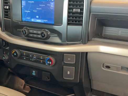 Used 2022 Ford F150 XL w/ Equipment Group 101A High AWD/4WD image 35