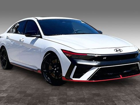Used 2025 Hyundai Elantra N FWD image 1