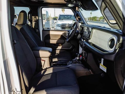 New 2026 Jeep Gladiator Willys image 21