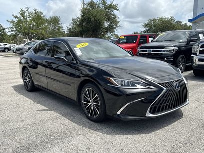 Used 2022 Lexus ES 300h w/ Premium Package
