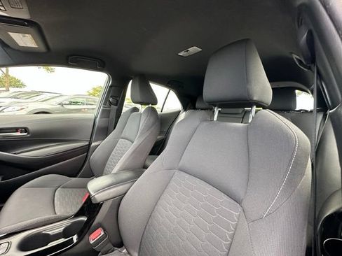 Used 2019 Toyota Corolla SE FWD image 19
