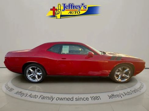 Used 2013 Dodge Challenger SXT w/ Super Sport Group image 7