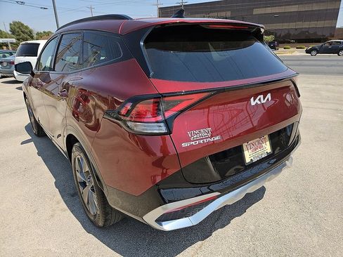 Used 2024 Kia Sportage SX FWD image 5