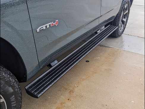 New 2026 GMC Yukon AT4 w/ AT4 Premium Plus Package AWD/4WD image 11