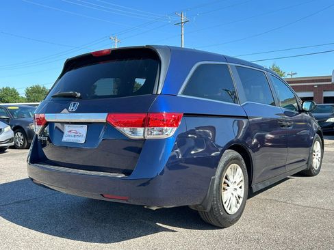 Used 2015 Honda Odyssey LX image 2